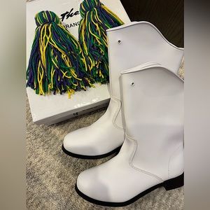 Mardi Gras majorette marching boots brand new with parade tassels